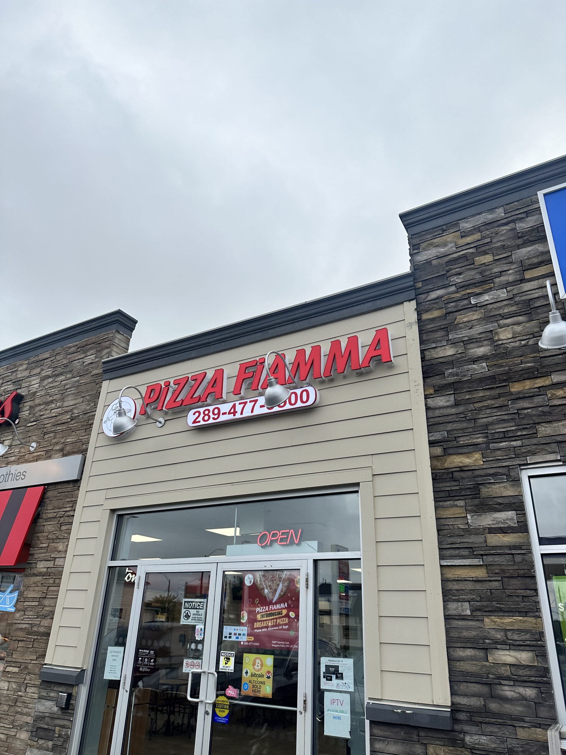 pizza in Niagara